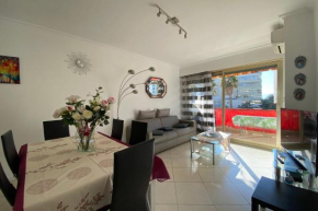 2 rooms facing south 300m from the Croisette LIVE IN LE BOSQUET